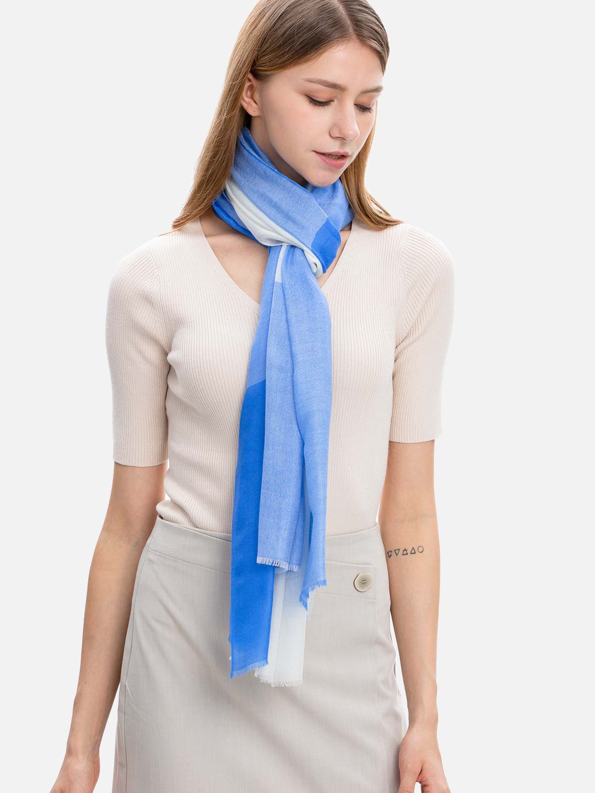 Featherlight Azure White Cashmere Scarf - Image 3