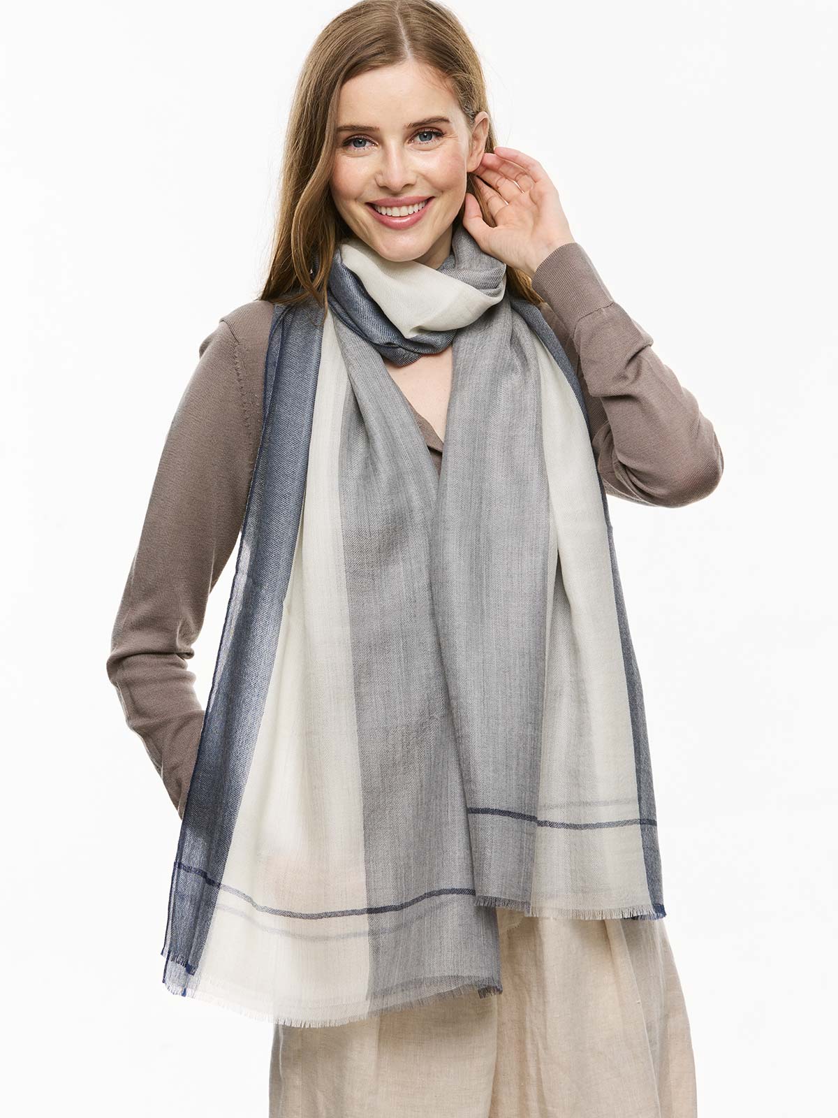 Featherlight Blue White Cashmere Scarf - Image 4